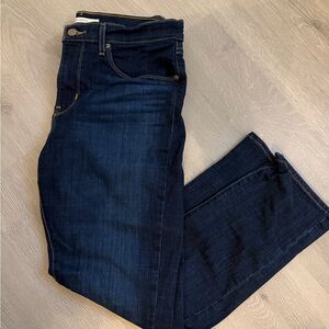 Levi Classic Straight Jeans
